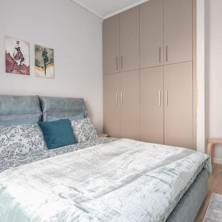 Comfy And Modern Apartment アテネ エクステリア 写真