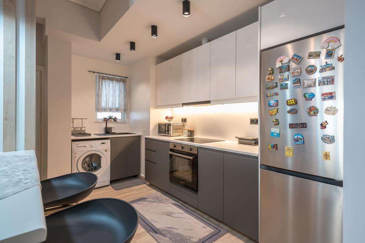 Comfy And Modern Apartment アテネ エクステリア 写真