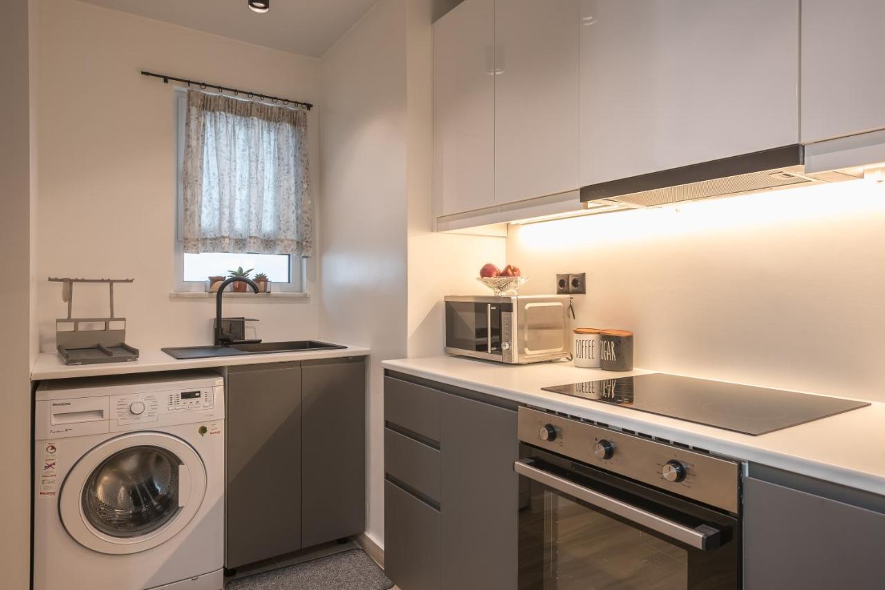 Comfy And Modern Apartment アテネ エクステリア 写真