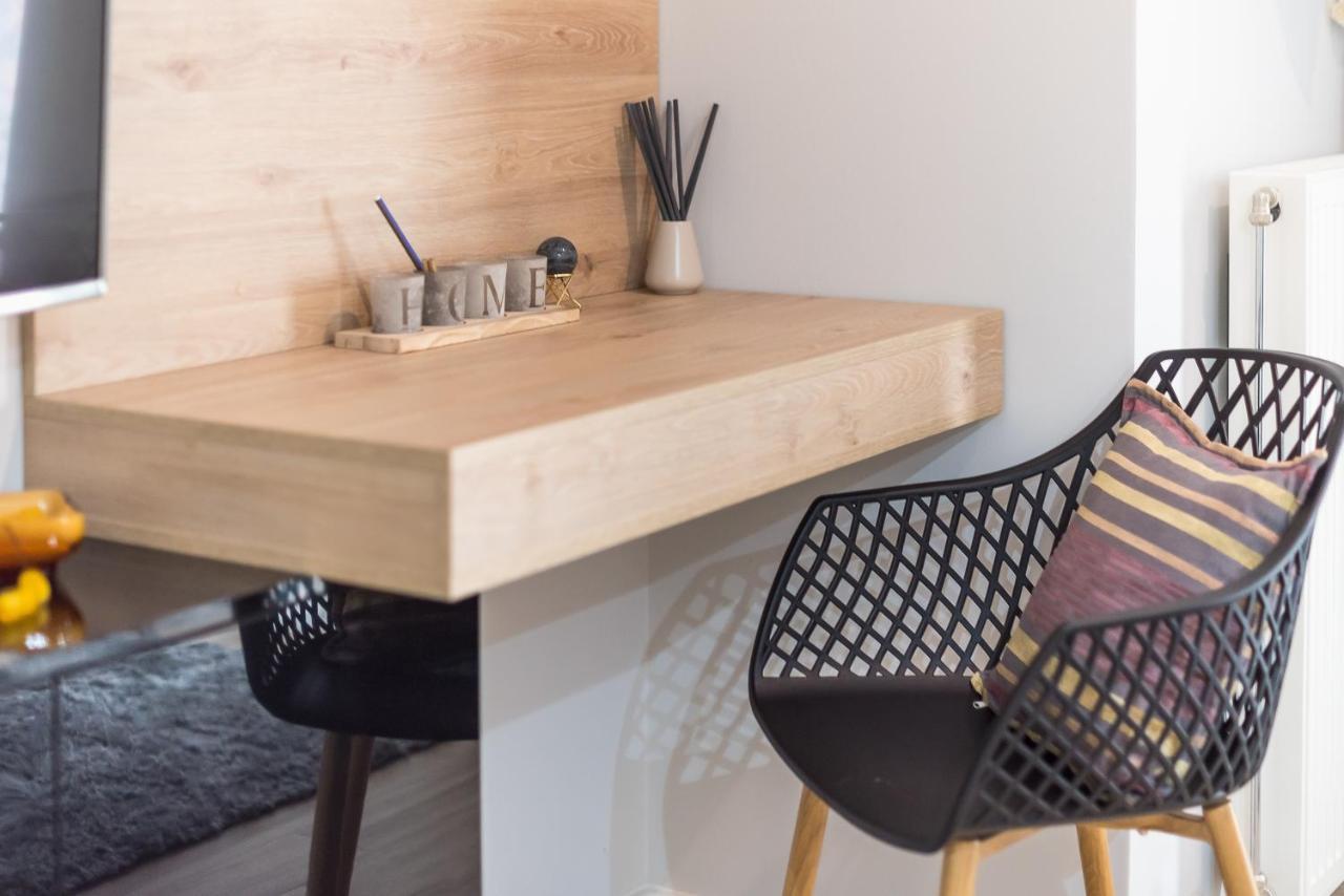 Comfy And Modern Apartment アテネ エクステリア 写真